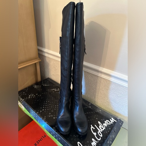 Black over the knee leather boot. Sam Edelman. - Picture 6 of 9